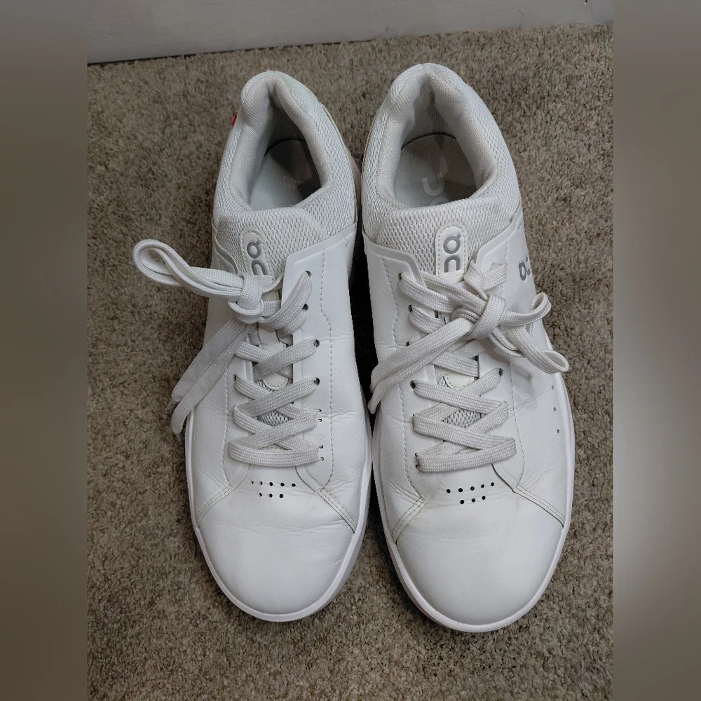 On Running Wome's Size 10.5 White Sneakers